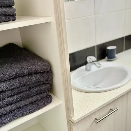 Апартаменты Mariam Court 302