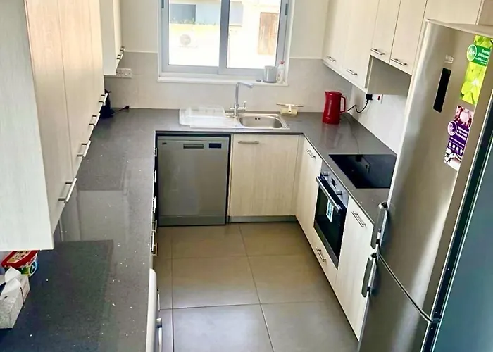 Mariam Court 302 Apartmán *